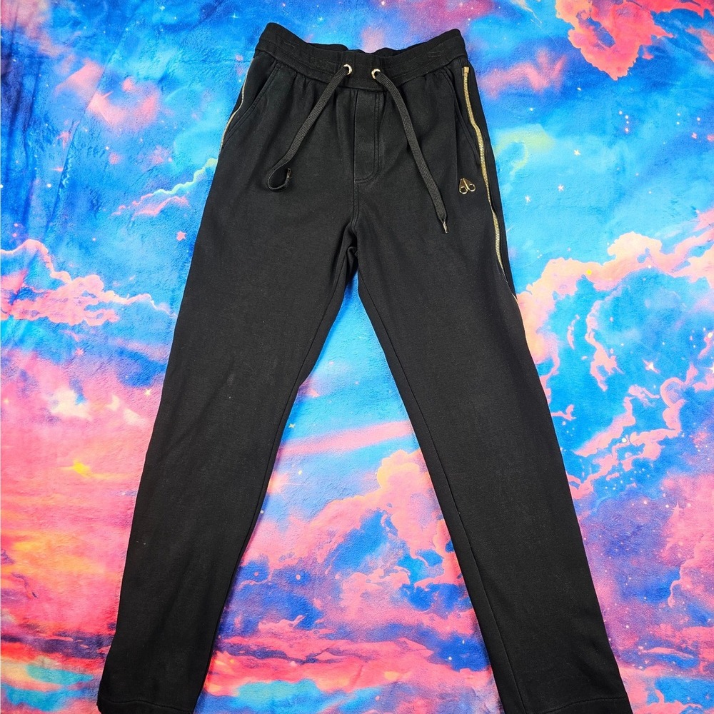 Moose Knuckles Black Joggers Zip Pockets Drawstring Waist Logo‎ Detail
